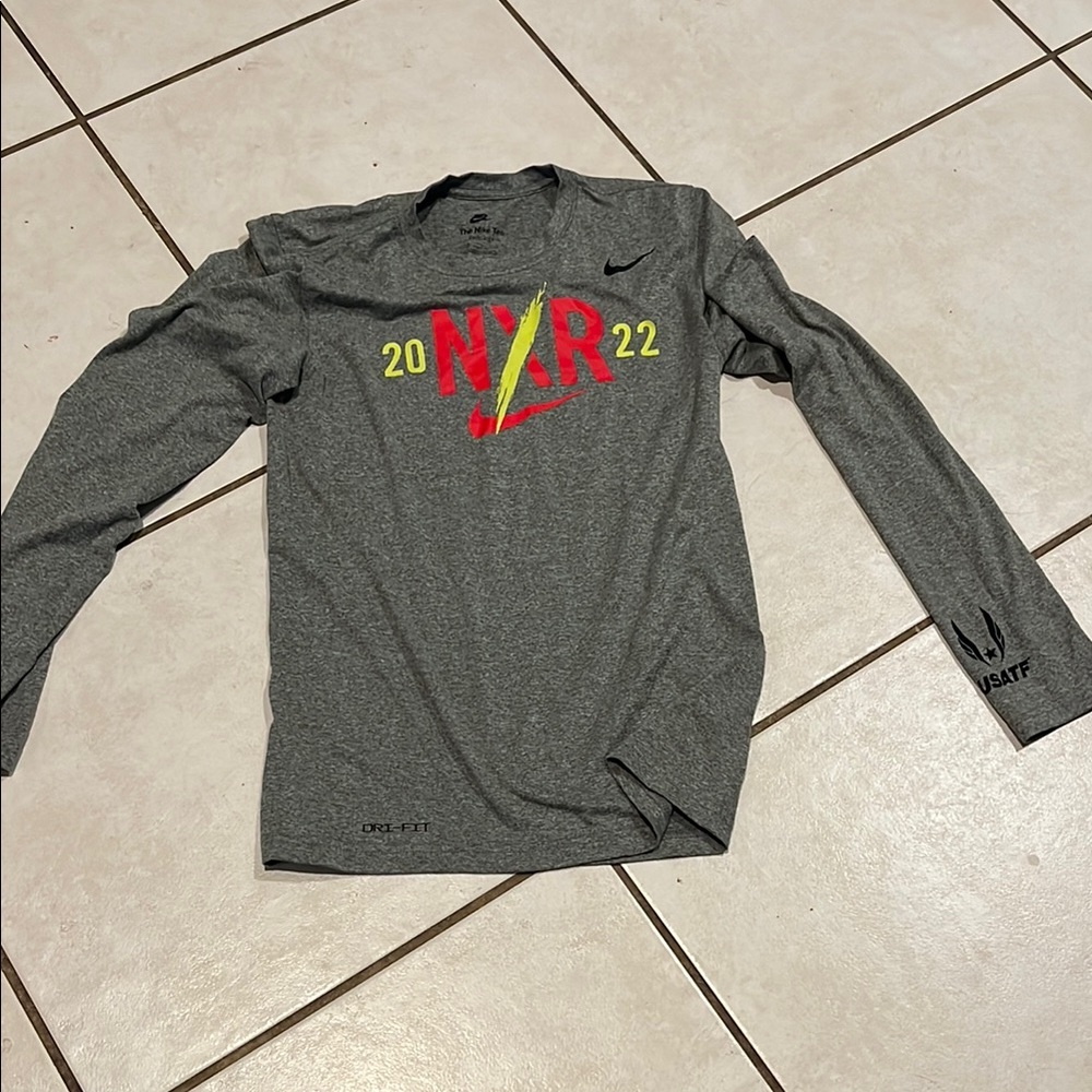 Nike Gray Long-Sleeve NXR 22 Logo Performance Tee
